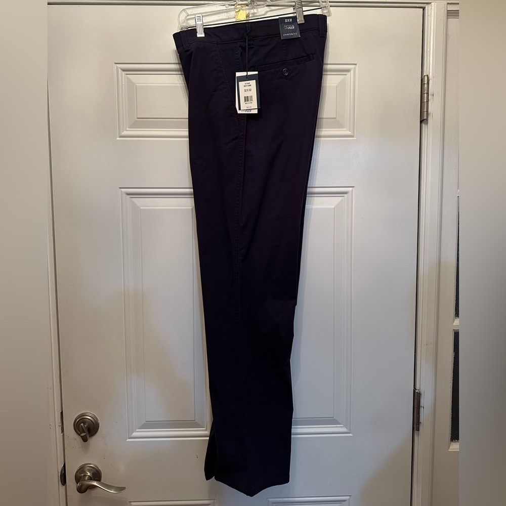 NWT Crown & Ivy Motion Flex Navy Men’s Dress Pants size 32W X 32L